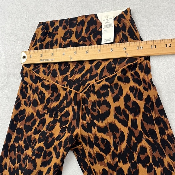 NEW Offline by Aerie S Animal Print Cheetah Tan Brown Real Me 7/8 Legging - Picture 3 of 10